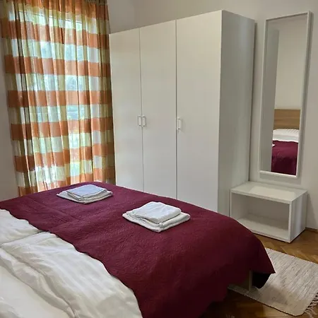 2b Apartamento Split